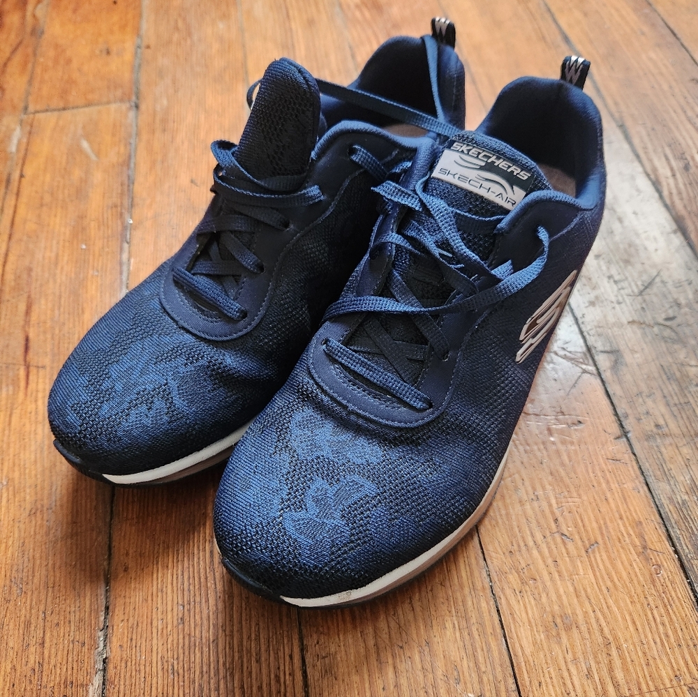 Skech-Air Element Walkout Shoes